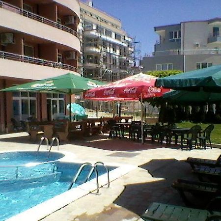 Femili Hotel Diveda Sveti Vlas Exteriör bild