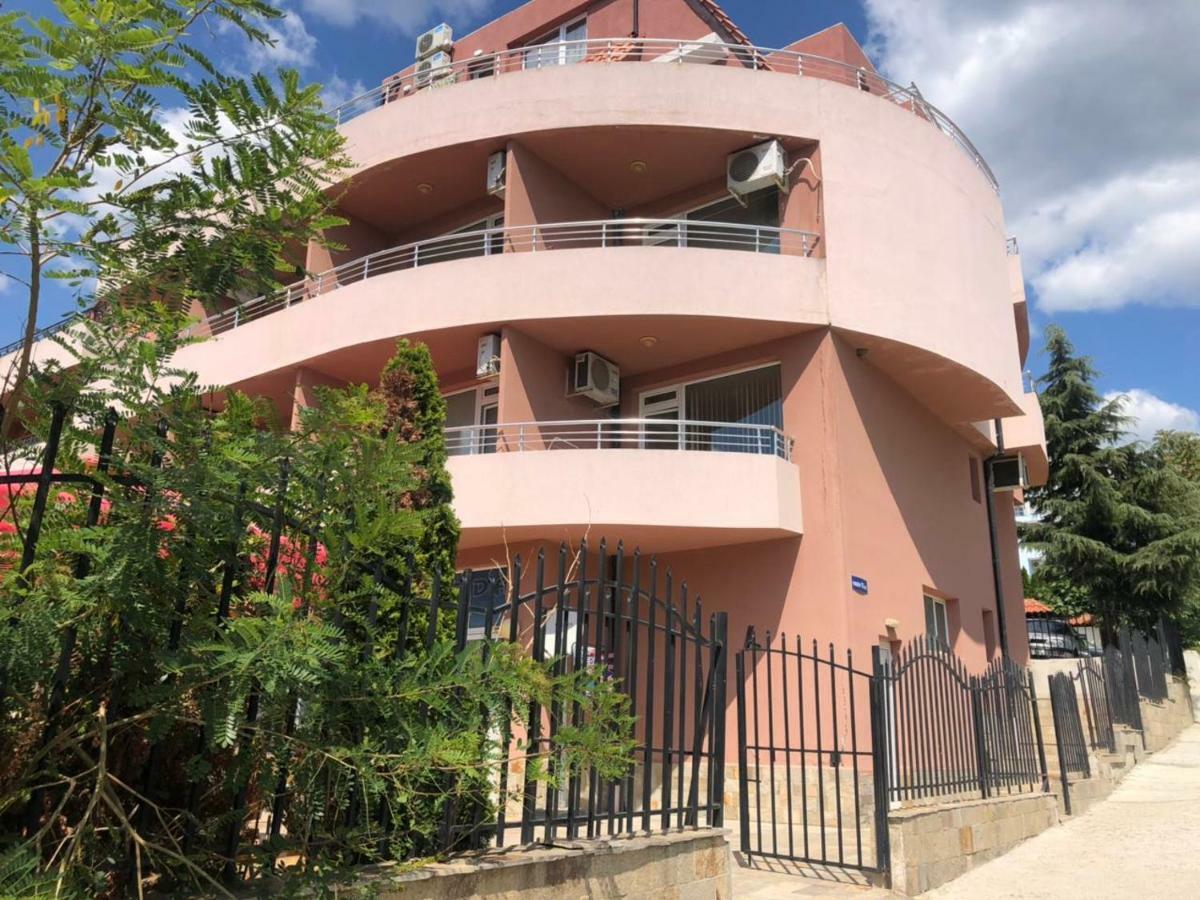Femili Hotel Diveda Sveti Vlas Exteriör bild
